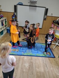Halloween v maskách